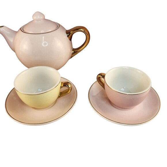 FAO Schwarz Ceramic Childrens Tea Set 10pc Pastel Hand Glazed Gold Accent Tea Pa - Picture 11 of 14